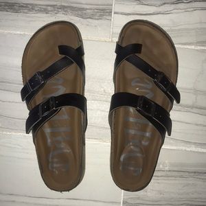 ☀️black sandals☀️